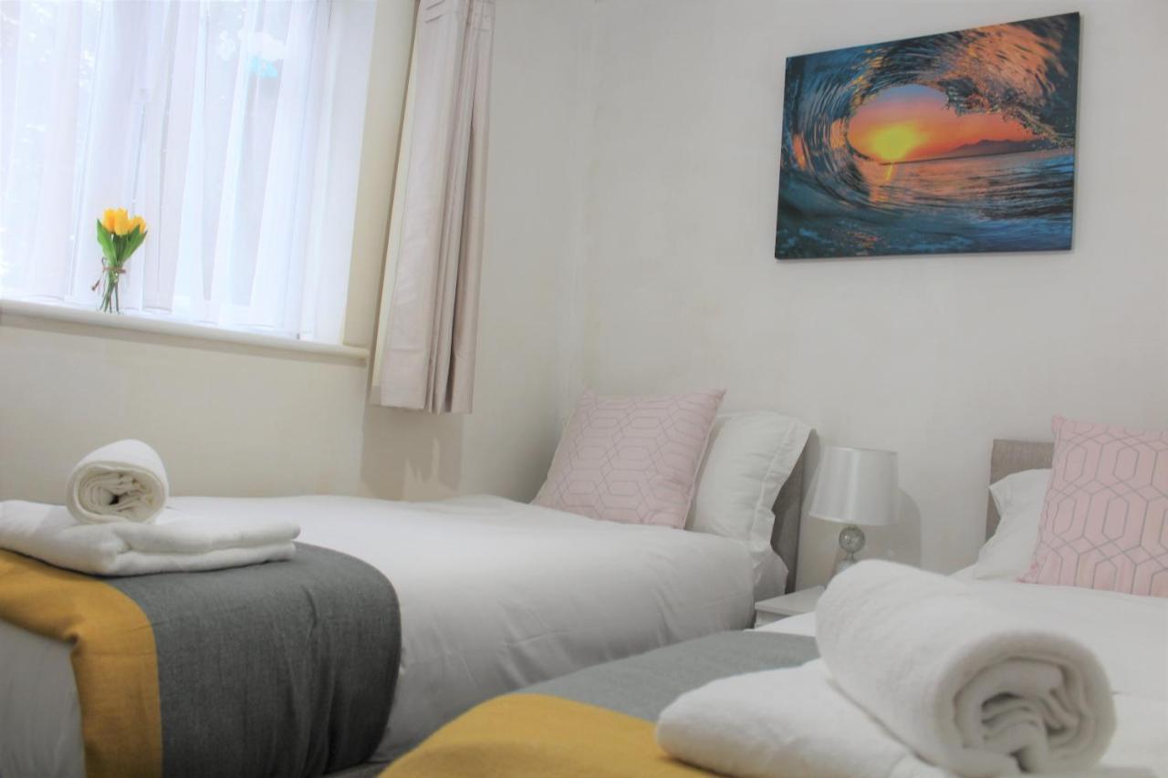 Clover Apartments Hadleigh  Екстер'єр фото