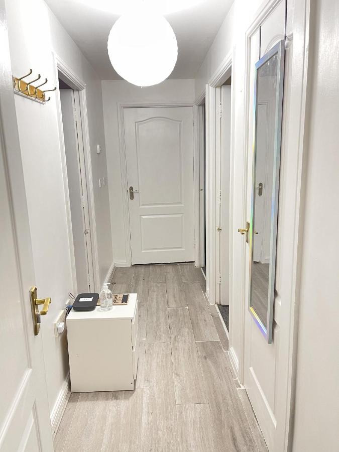 Clover Apartments Hadleigh  Екстер'єр фото