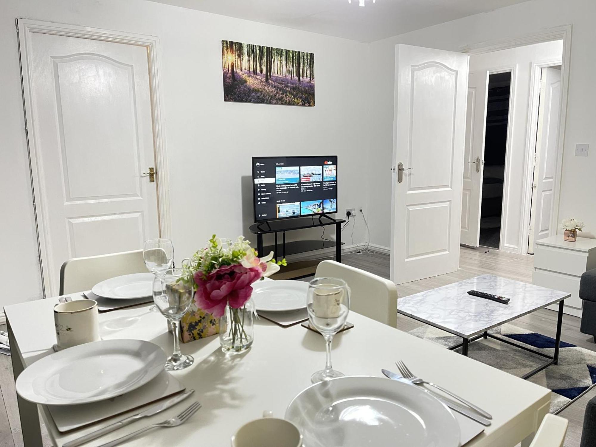 Clover Apartments Hadleigh  Екстер'єр фото